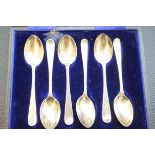 6 Sheffield silver spoons