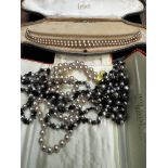 Collection of pearl necklaces, 2 with silver clasp