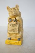 Cast iron The wise pig
