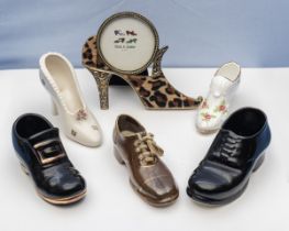 Vintage Olivia & Gracie shoe photo frame and five ceramic shoes
