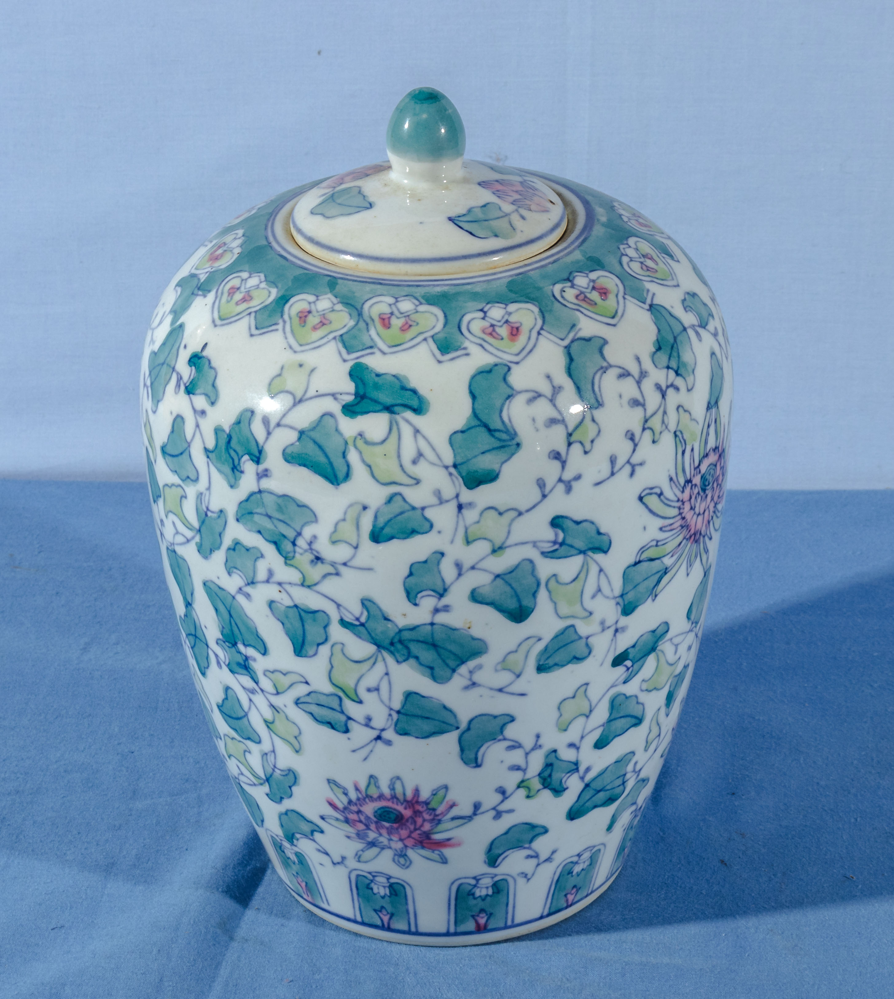 Chinese style ginger jar 23cm tall - Image 5 of 9