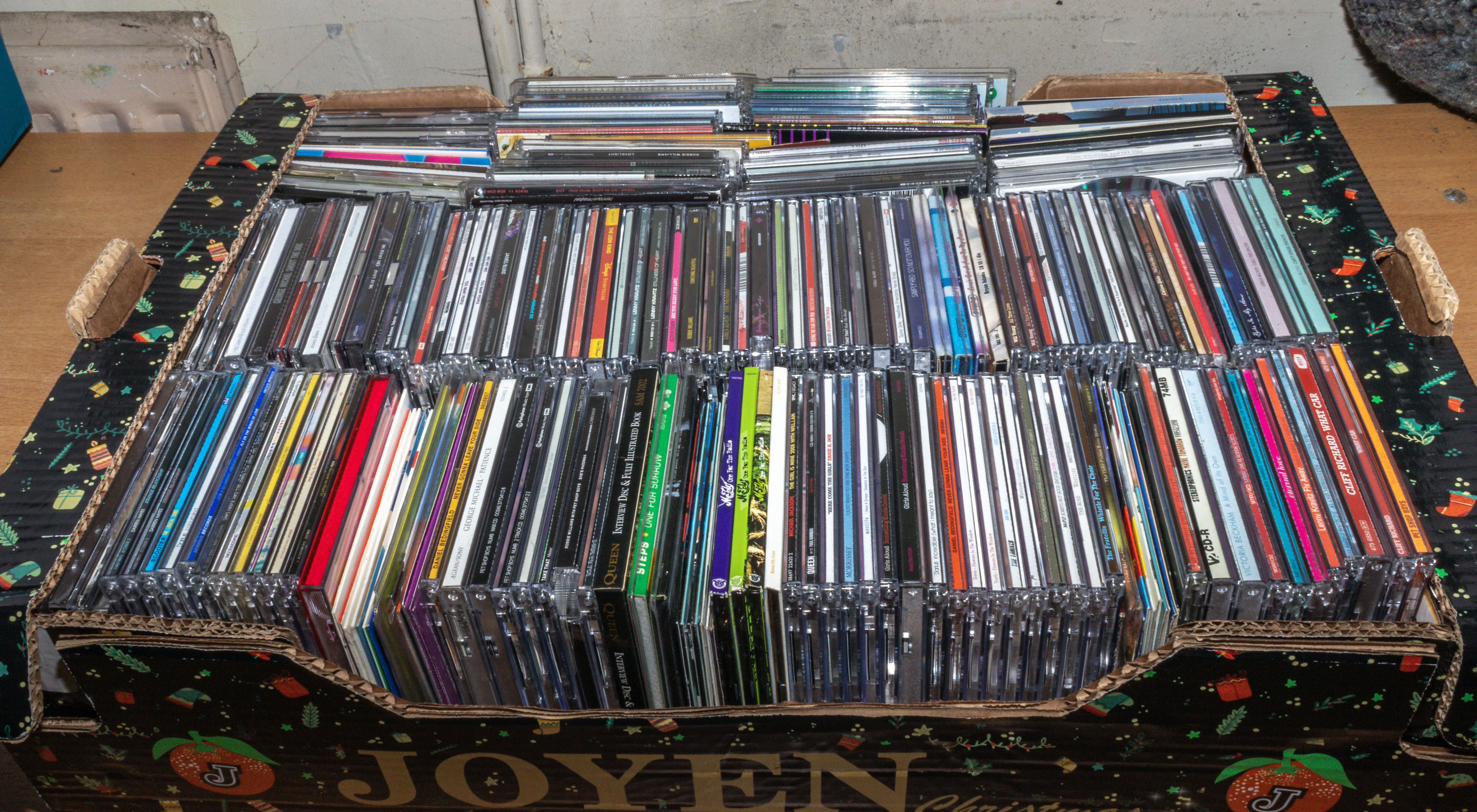 A quantity of music CD's