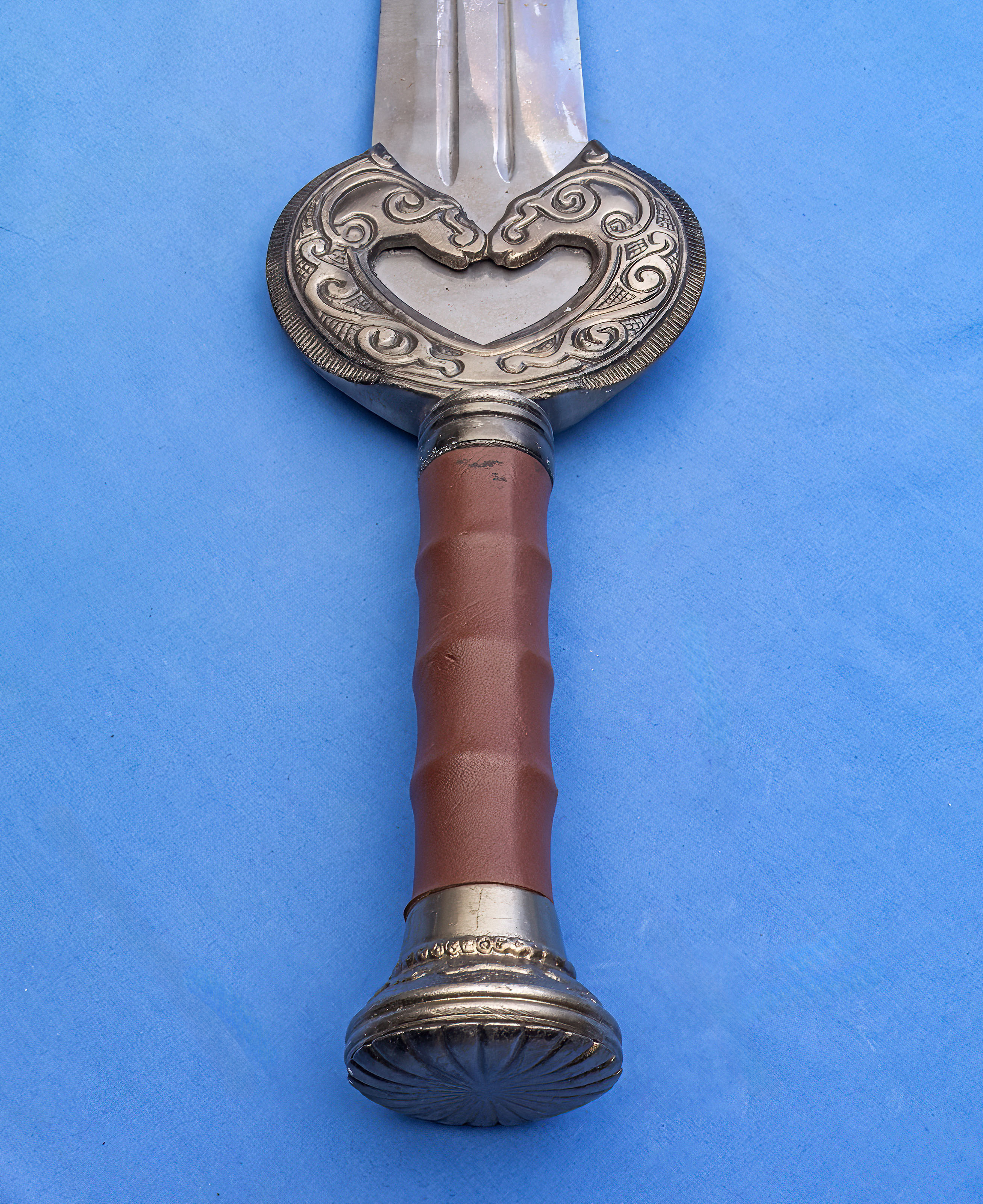 Lord of the Rings Herogrim Theodens replica sword 40.5” - Image 4 of 4