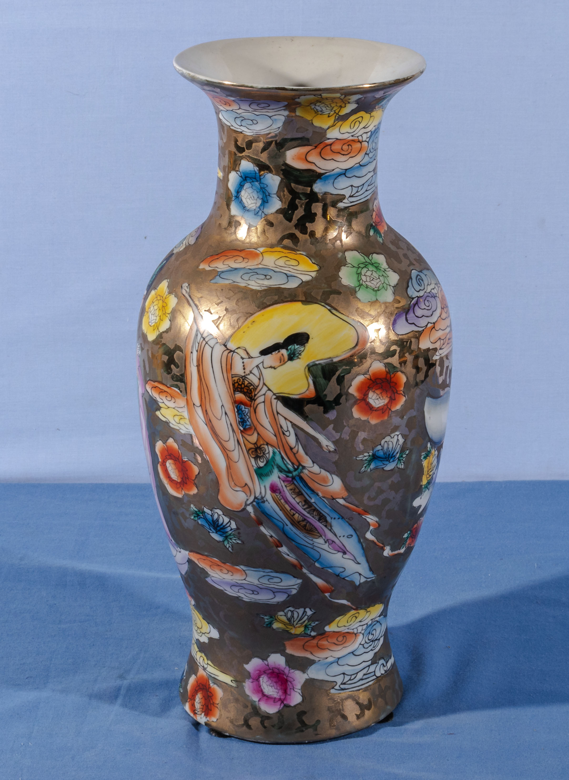 Chinese style vase 37cm tall - Image 2 of 6