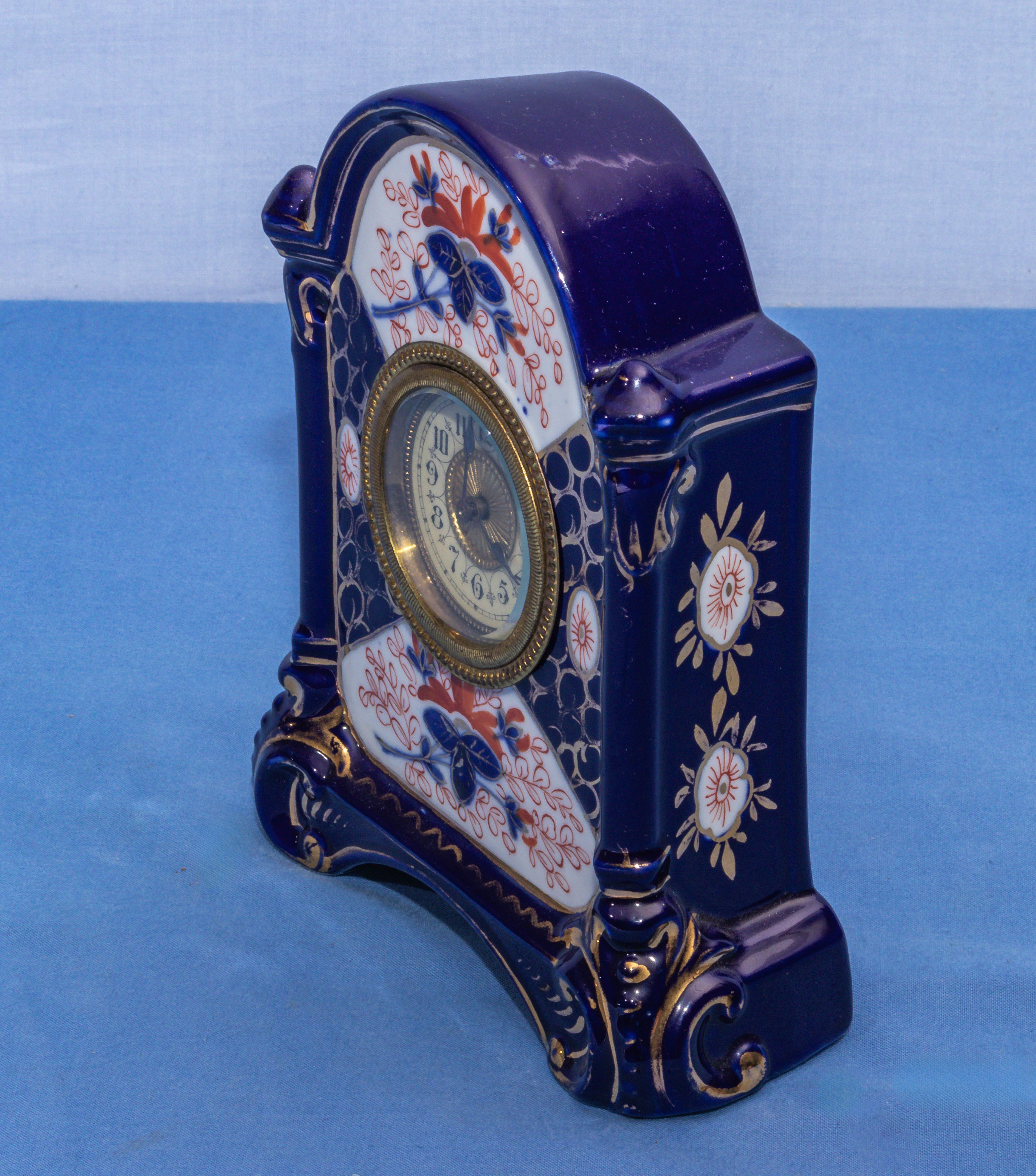 Vintage pottery mantle clock, 17cm - Image 2 of 4