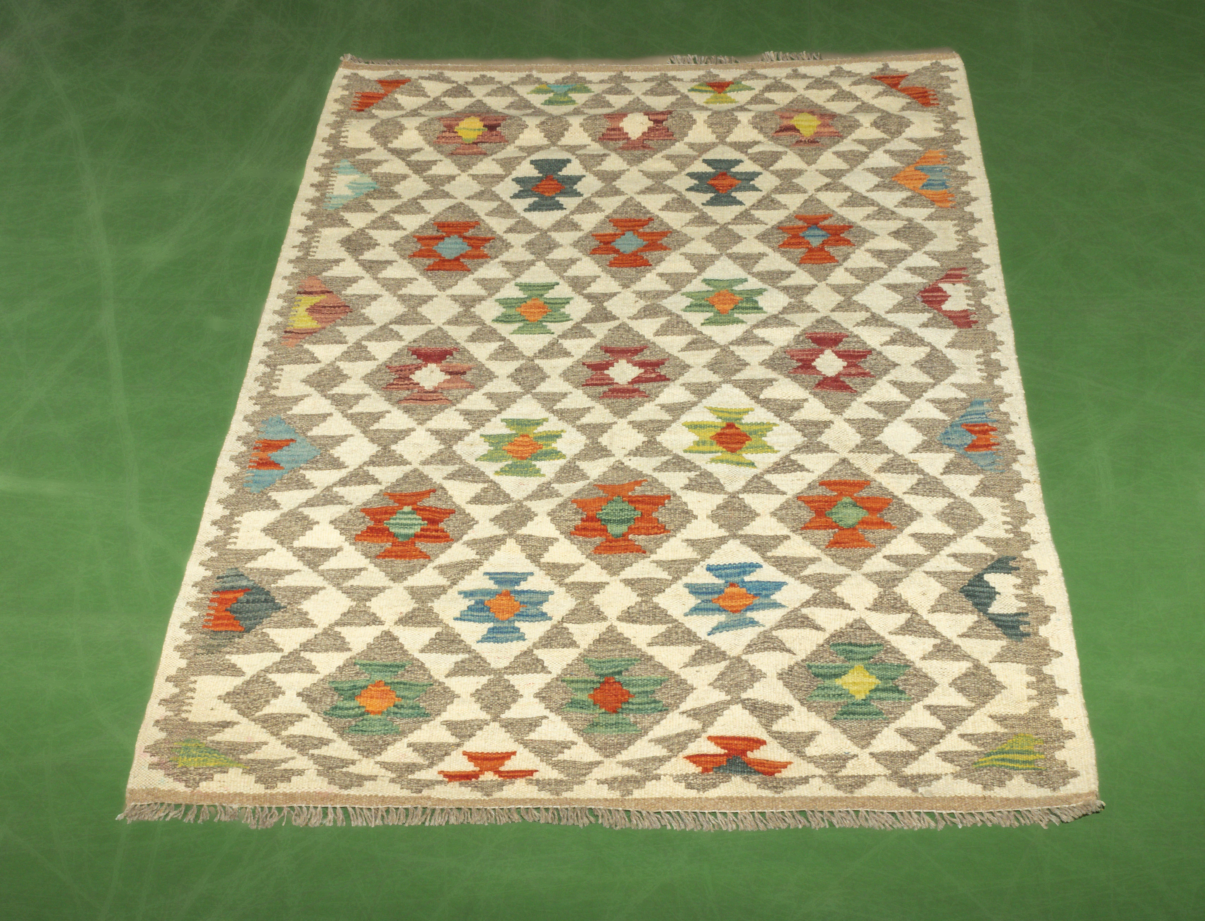 Afghan vegetable dyed wool Kilim rug 103cm x 152cm