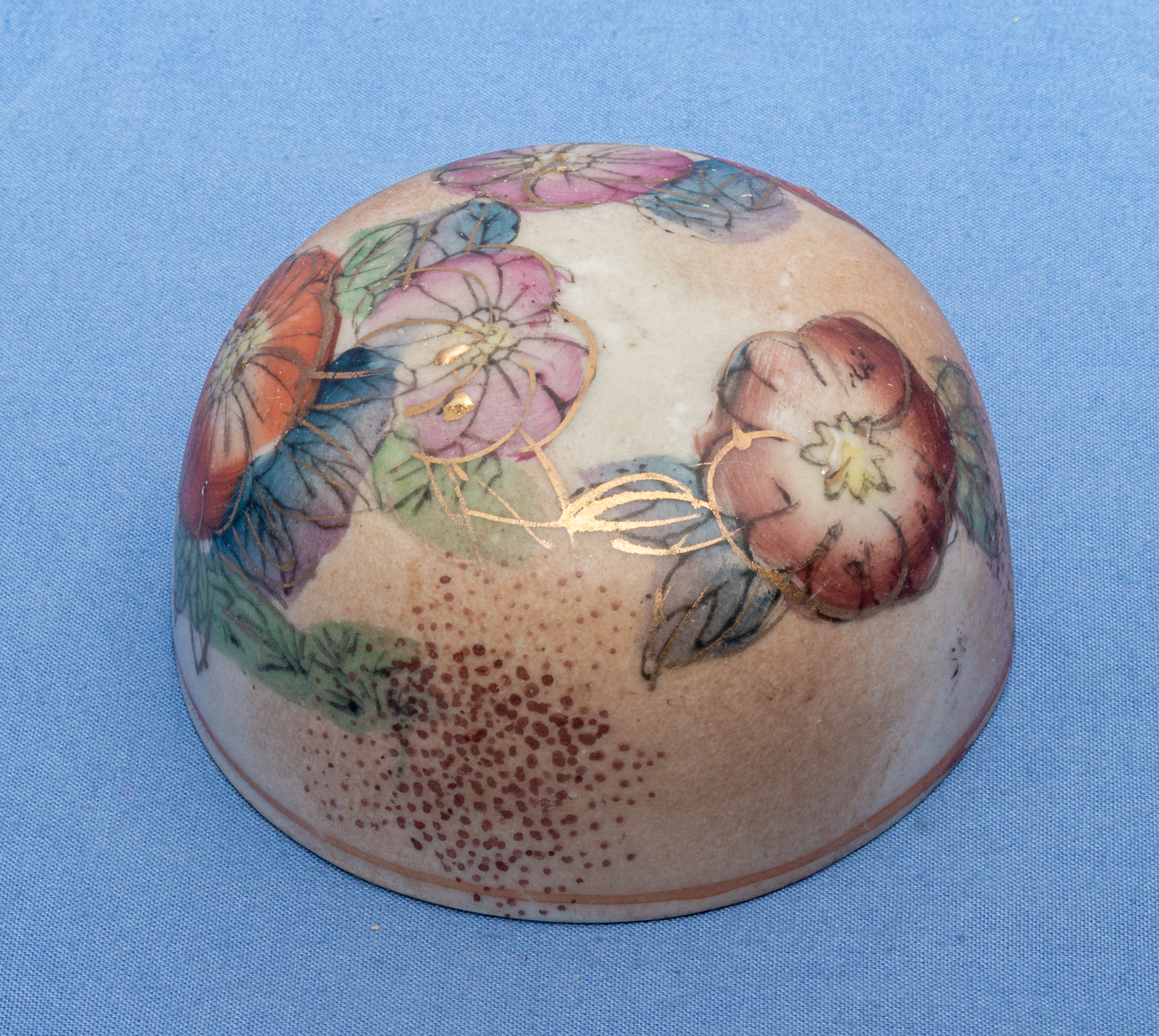 Oriental ginger jar decorated with exotic birds 20cm tall - Image 7 of 8