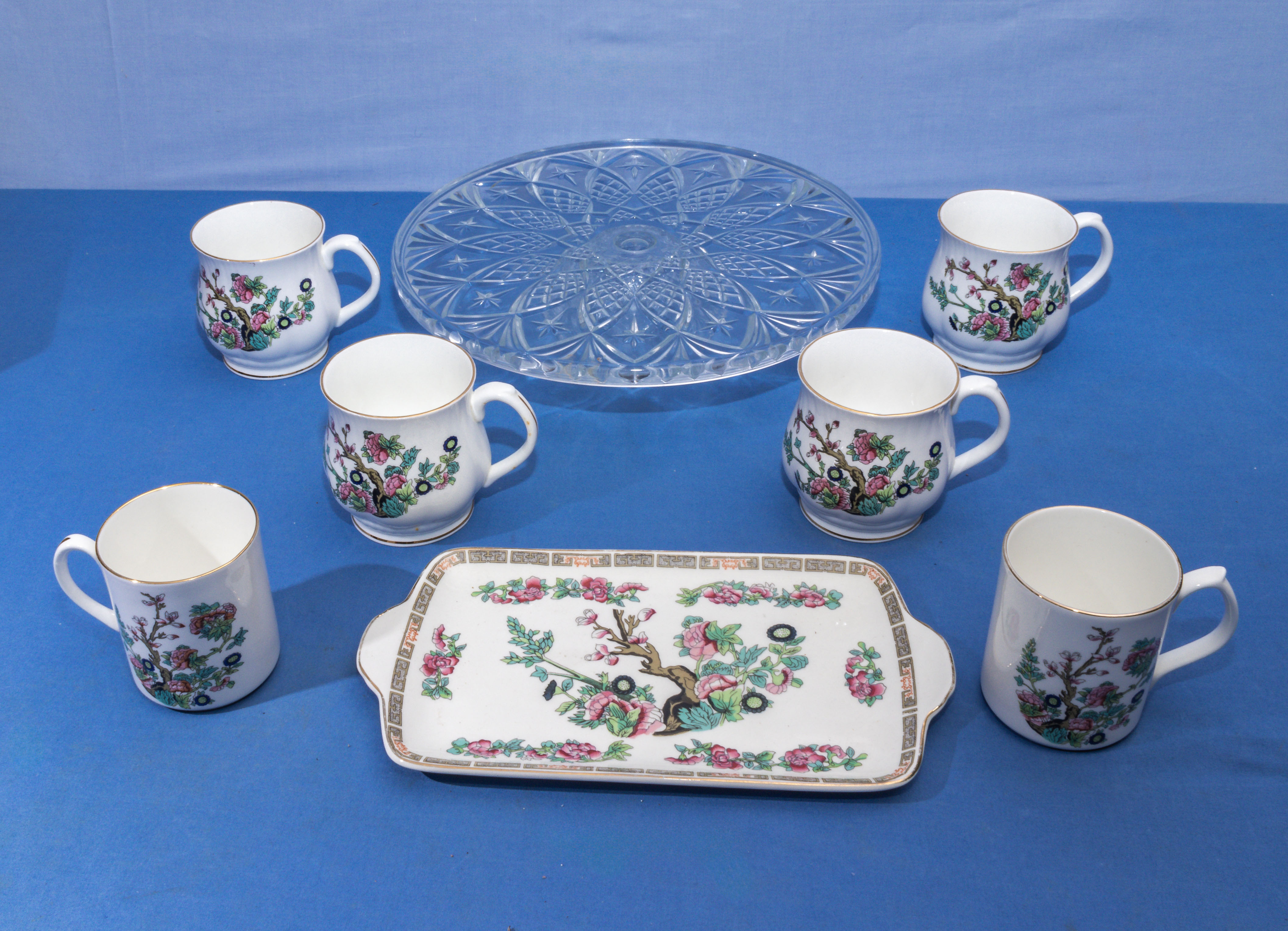 Set of six Johnson Bros. Indian Tree design mugs and a tray together with a large glass cake plate