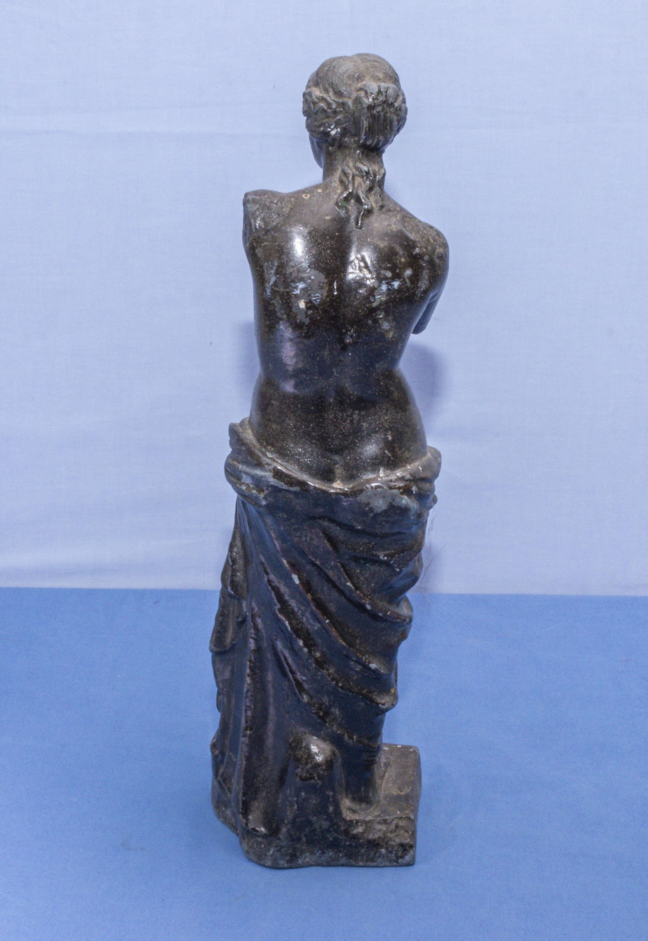 Spelter figure of Venus de Milo 42cm tall - Image 3 of 4