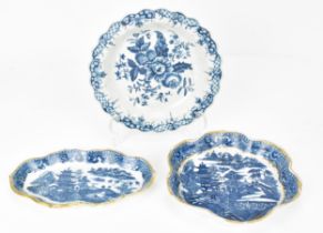 A Worcester dessert plate in the 'pinecone' pattern, circa 1780, together with two Caughley