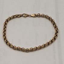 A 9ct gold O link shaped bracelet 7.3g Location:
