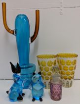 A Conran blue glass vase (signed), two yellow decoratively designed drinking glass, a pink glass