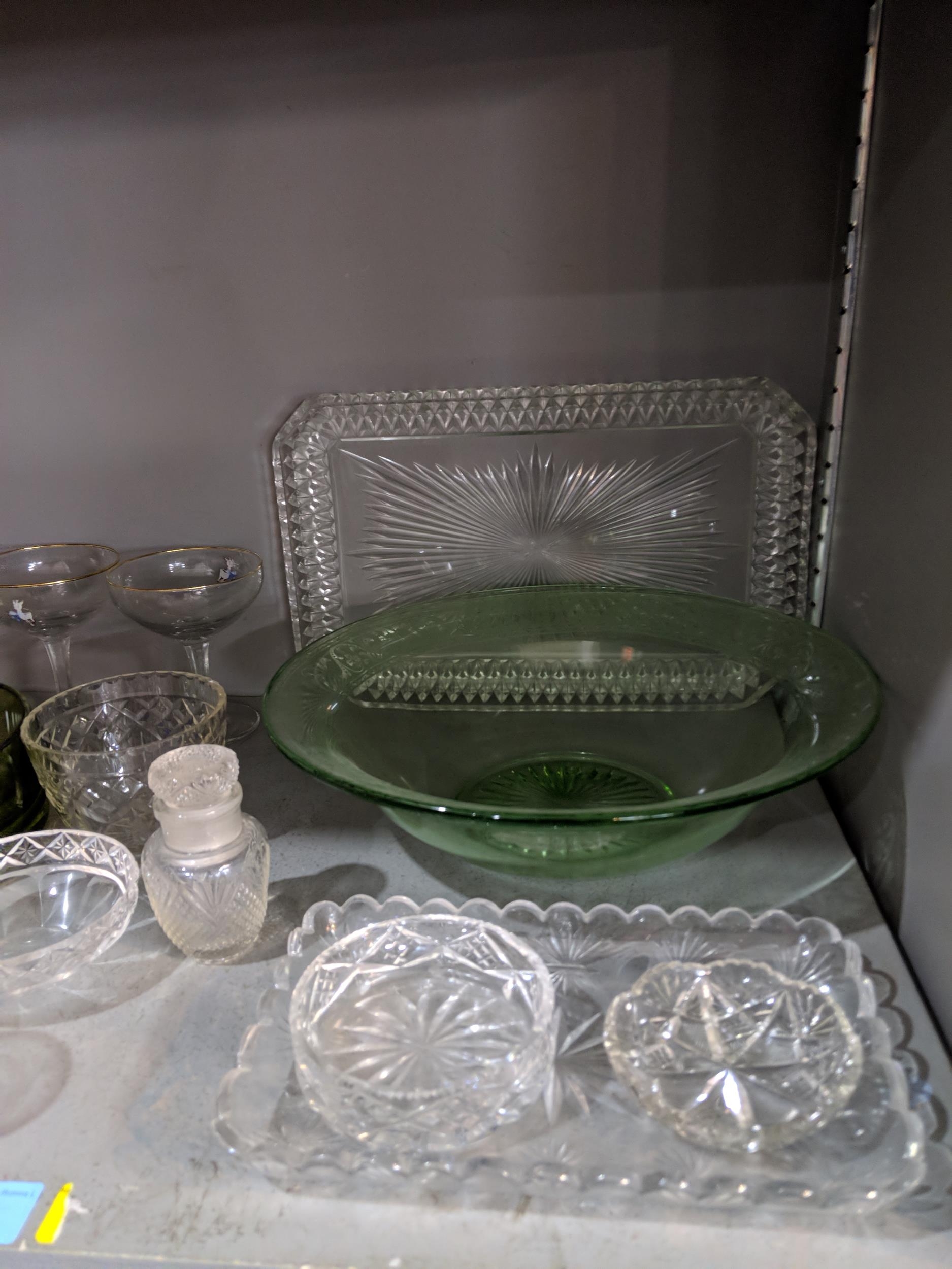 A large quantity of glassware to include domestic glasses, bowls, decanters and other items - Image 6 of 9