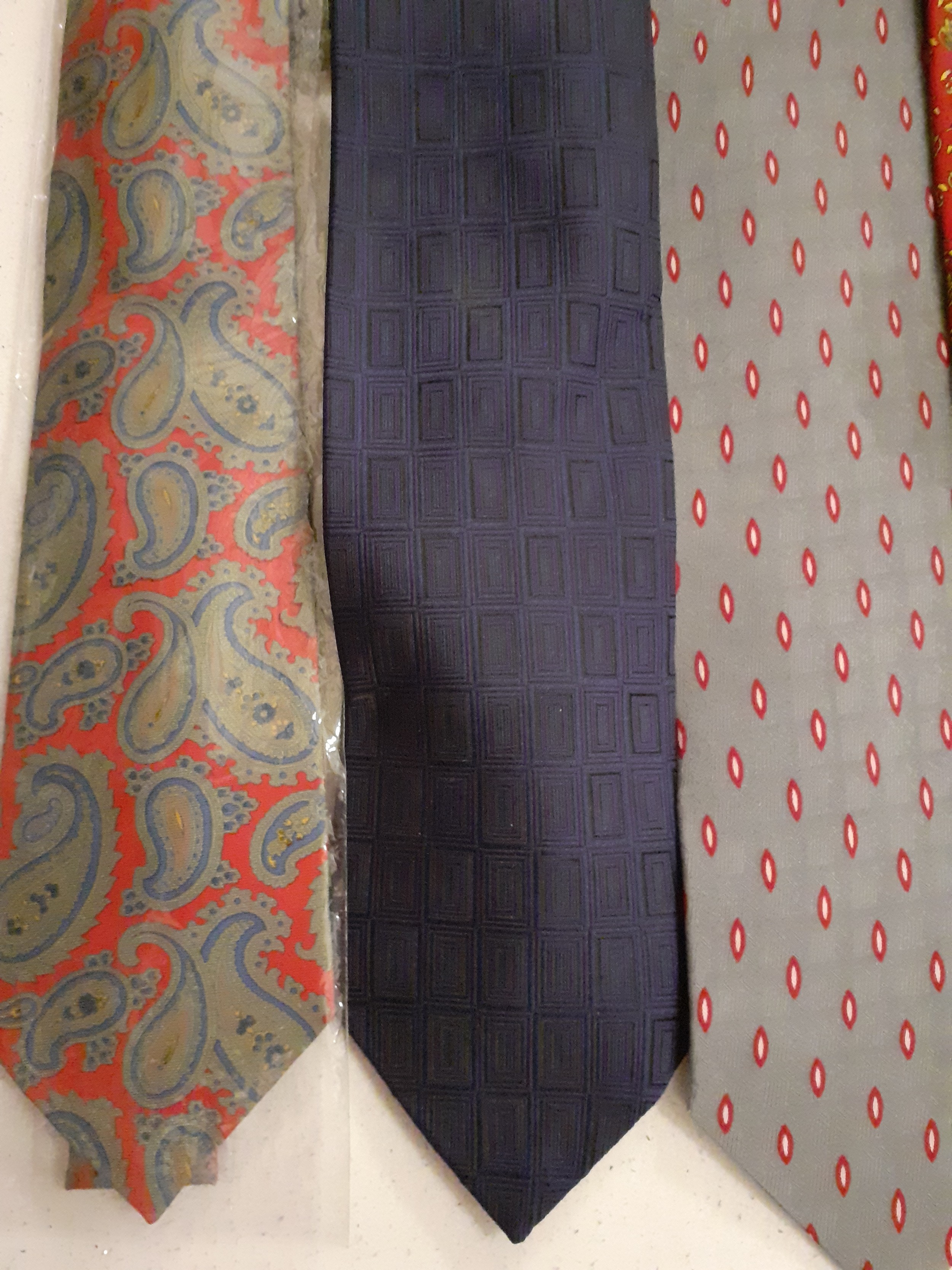 Ten designer ties, mostly silk examples, to include Ermenegildo Zegna, Christian Dior, Liberty (x2), - Image 3 of 5