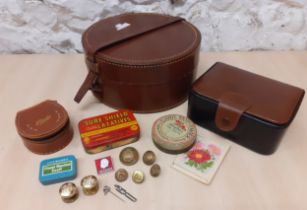 A small quantity of gentlemen's vintage leather goods to include a Harrods leather cufflink box