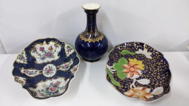 Mixed porcelain to include a Worcester Dr Wall period dish, 19th century Sevres vase and one other