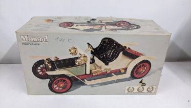 A boxed Mamod SA1 Steam Roadster Location: