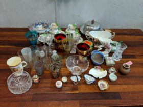 Ceramics and glassware to include Venetian glass beakers, pedestal glasses, enamelled glasses, tea