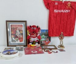Manchester United and John Wayne related items to include a Man U teddy bear, two t-shirs and