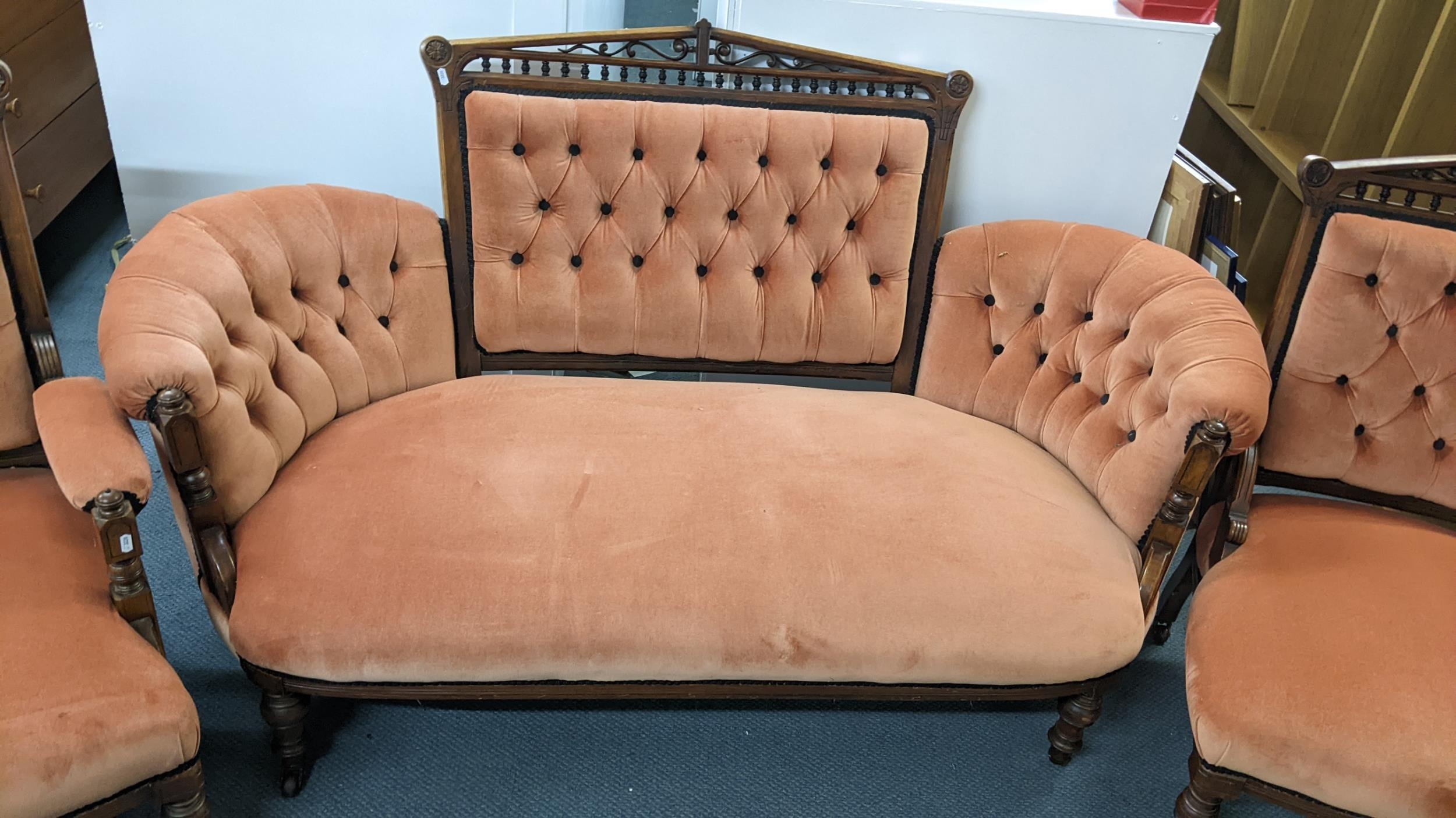 Circa 1900 a five piece walnut salon suite consisting of a sofa, two chairs and a pair of side - Image 3 of 4
