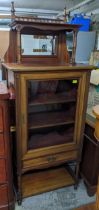 Late Victorian/Edwardian mahogany display cabinet, the top with mirrored back and shelf above,