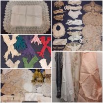 A quantity of vintage linen, mainly mid 20th Century to include napkins and crotchet doilies