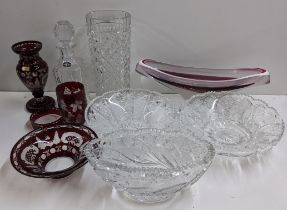 Mixed glassware to include Czechoslovakian ruby glassware, crystal cut vase and other items