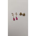 9ct gold and faceted synthetic rubies, together with a pair of yellow metal knot style rubies 3.7g