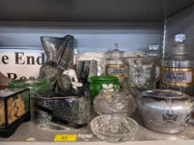 Mixed ceramics, glassware and other items to include three chemists jars, Homemaker plates, 1980s