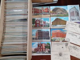 A quantity of vintage American postcards to include Pennsylvania, New York, Dixieland and Washington