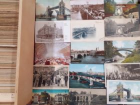 A quantity of early to mid 20th century postcards, mainly of London to include historical monuments,