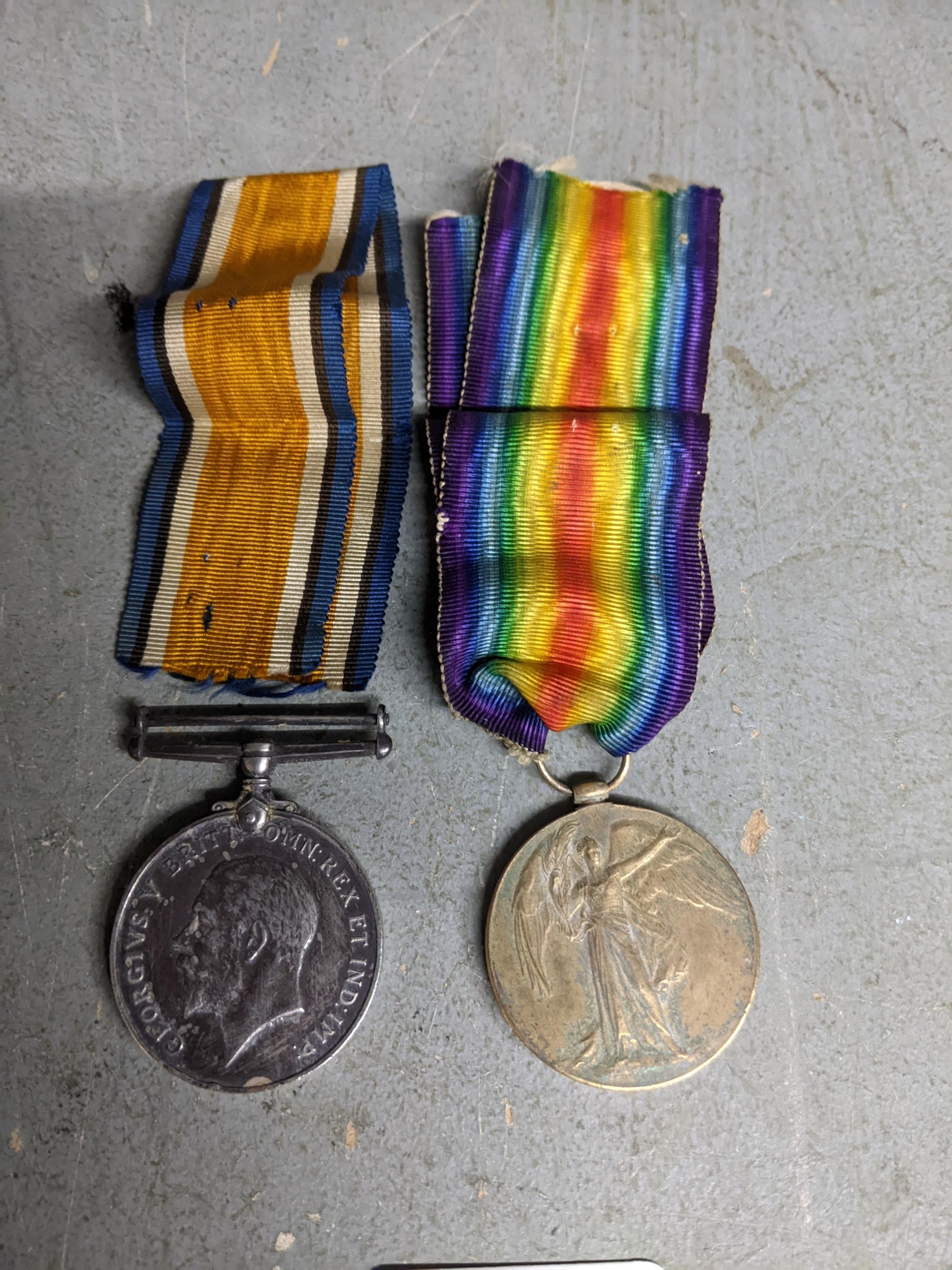 Two 1st world war BWM and Victory medal campaign group ribbons, named to GS -78643Pte G Graver,