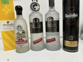 1 Single bottle of Glenfiddich Special Reserve single malt 35cl & 2 bottles of Vodka and a 1