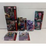 Eight toys to include Eanthrise Transformers power of the Primes and Combiner Wars Transformers