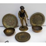 Metalware to include Indian brass bowls, and an irate golfer figure Location: