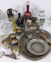 A mixed lot to include a pierced silver plated tray, two Ethiopian hand crosses, Chinese vase and