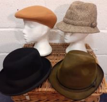 A group of vintage gents hats to include a Parisian Flechet manufactured for Cazes black felt