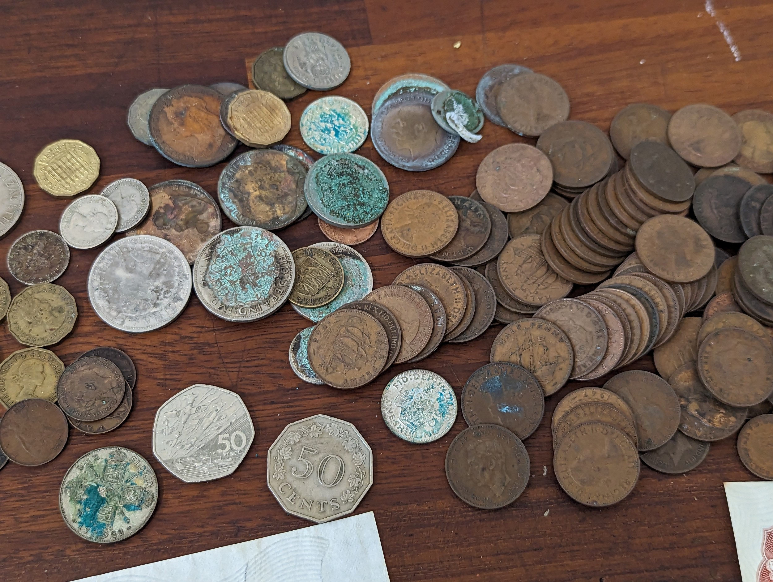 Mixed British Coins - A collection of Victorian and later pennies, halfpennies, later Florins, - Image 3 of 7