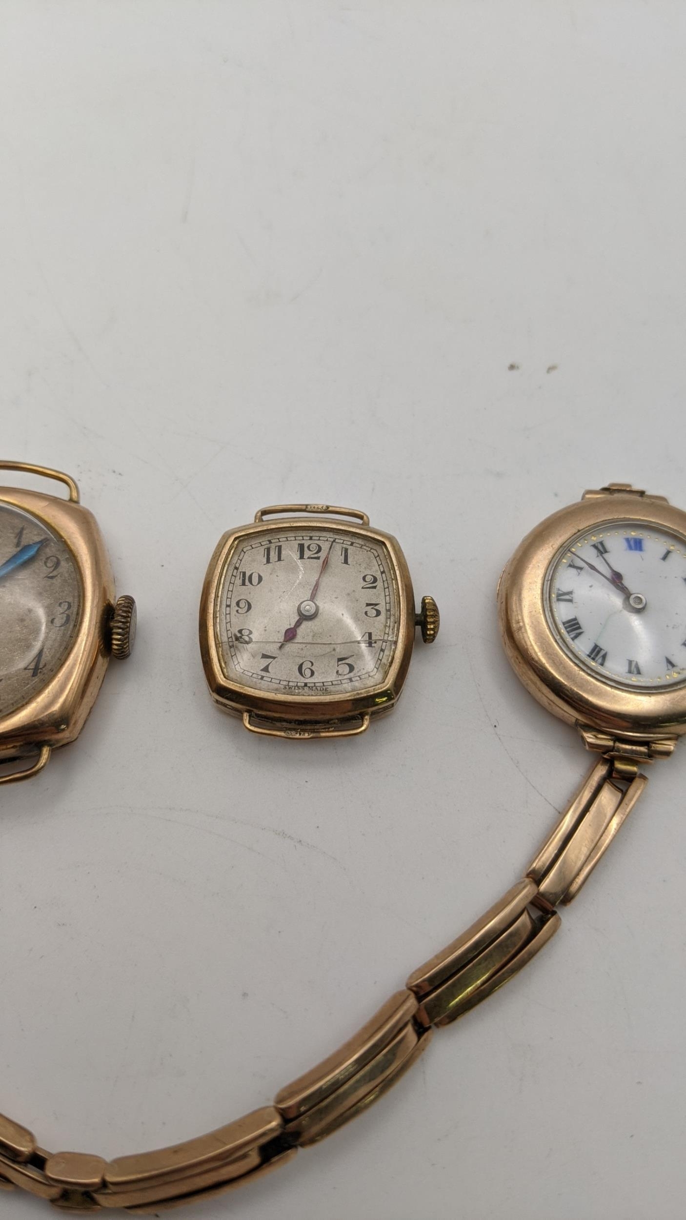 Three 9ct gold cased ladies wristwatches and an expandable strap, total weight 45.2g Location: - Image 3 of 4