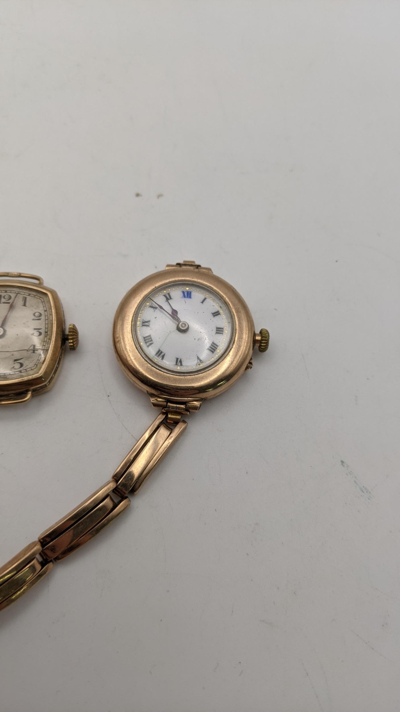 Three 9ct gold cased ladies wristwatches and an expandable strap, total weight 45.2g Location: - Image 2 of 4