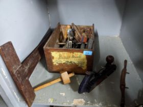 A small group of woodworking tools to include a Woden W78 metal plane, housed in a wooden box