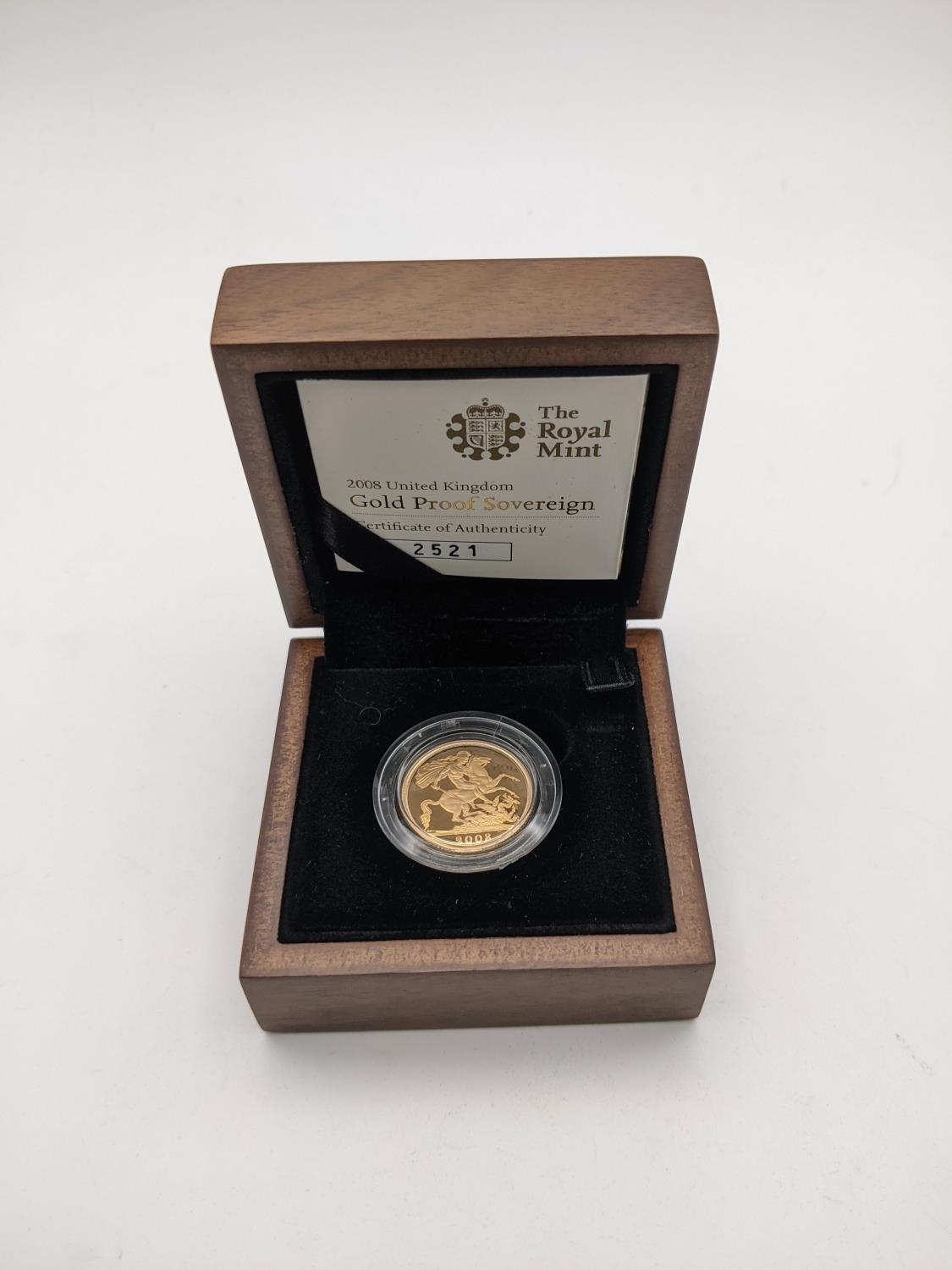 United Kingdom - Elizabeth II (1952-2022) sovereign proof, dated 2008, in Royal Mint presentation