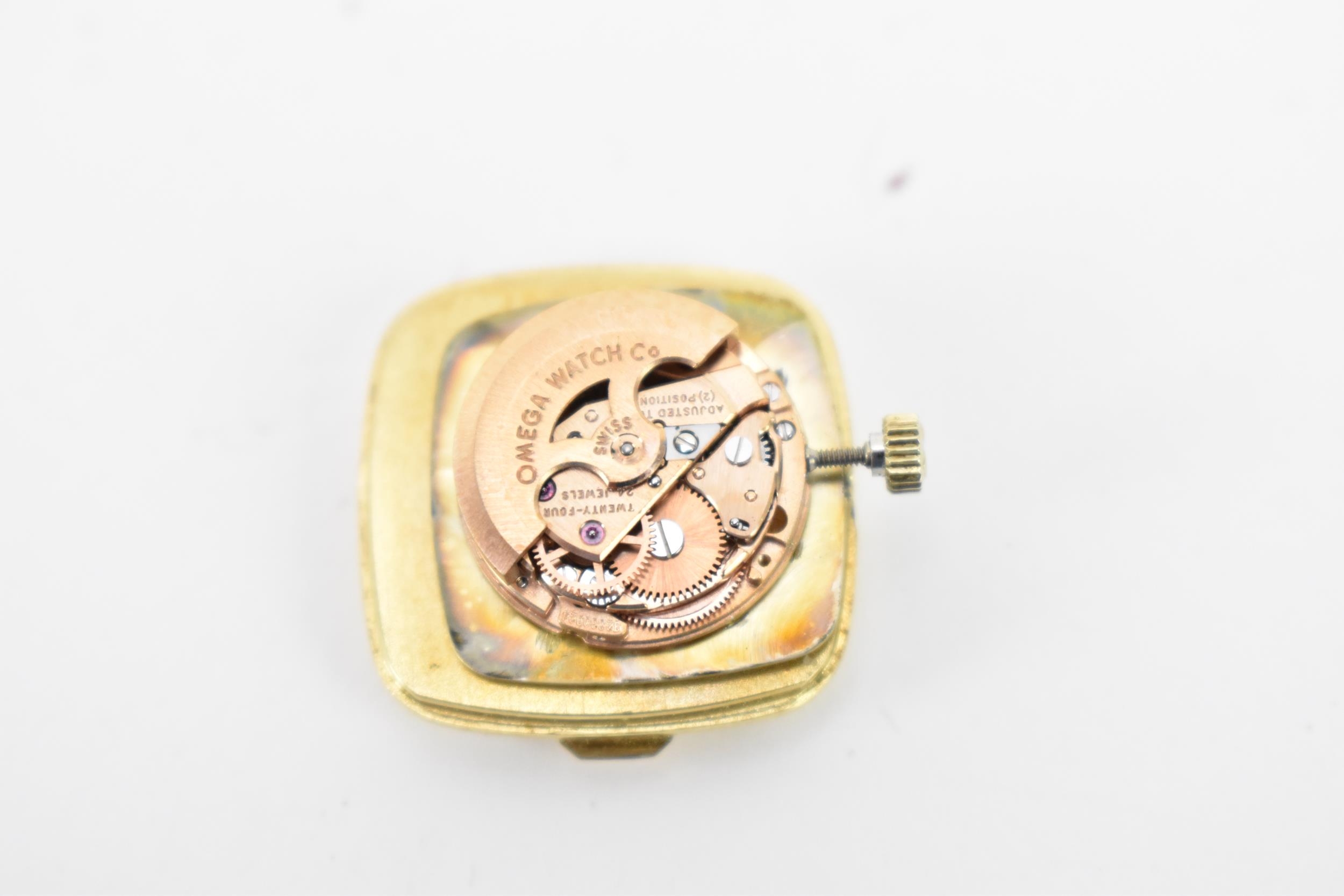 An Omega De Ville, automatic, ladies, 18ct gold wristwatch, circa 1975, having a gilt dial, baton - Image 6 of 7