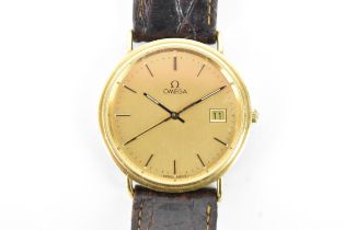 An Omega, quartz, gents, 18ct gold wristwatch, having a gilt dial, centre seconds, date aperture