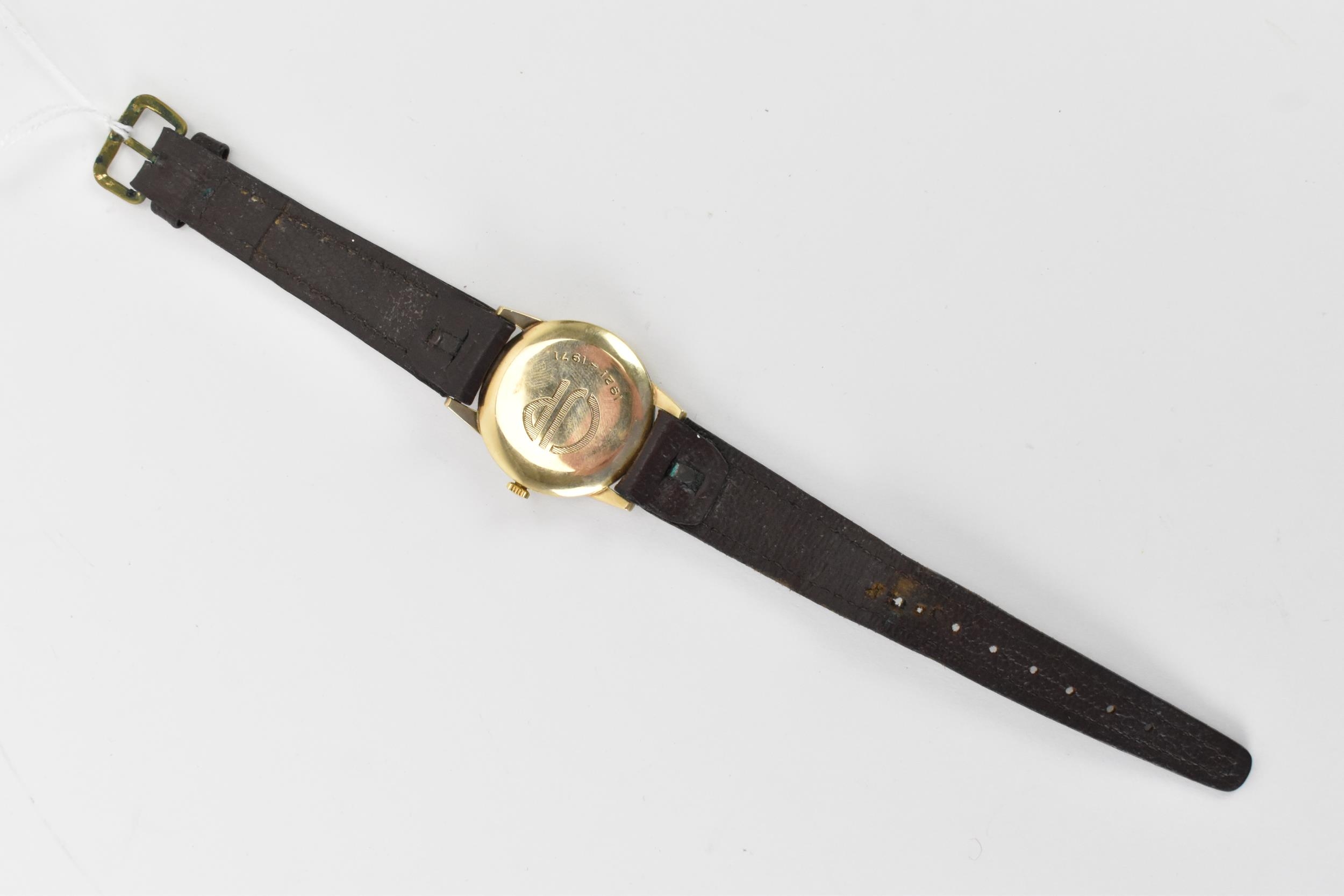 A Tudor, manual wind, gents, 9ct gold wristwatch, circa 1970s, having a silvered dial, centre - Image 4 of 7