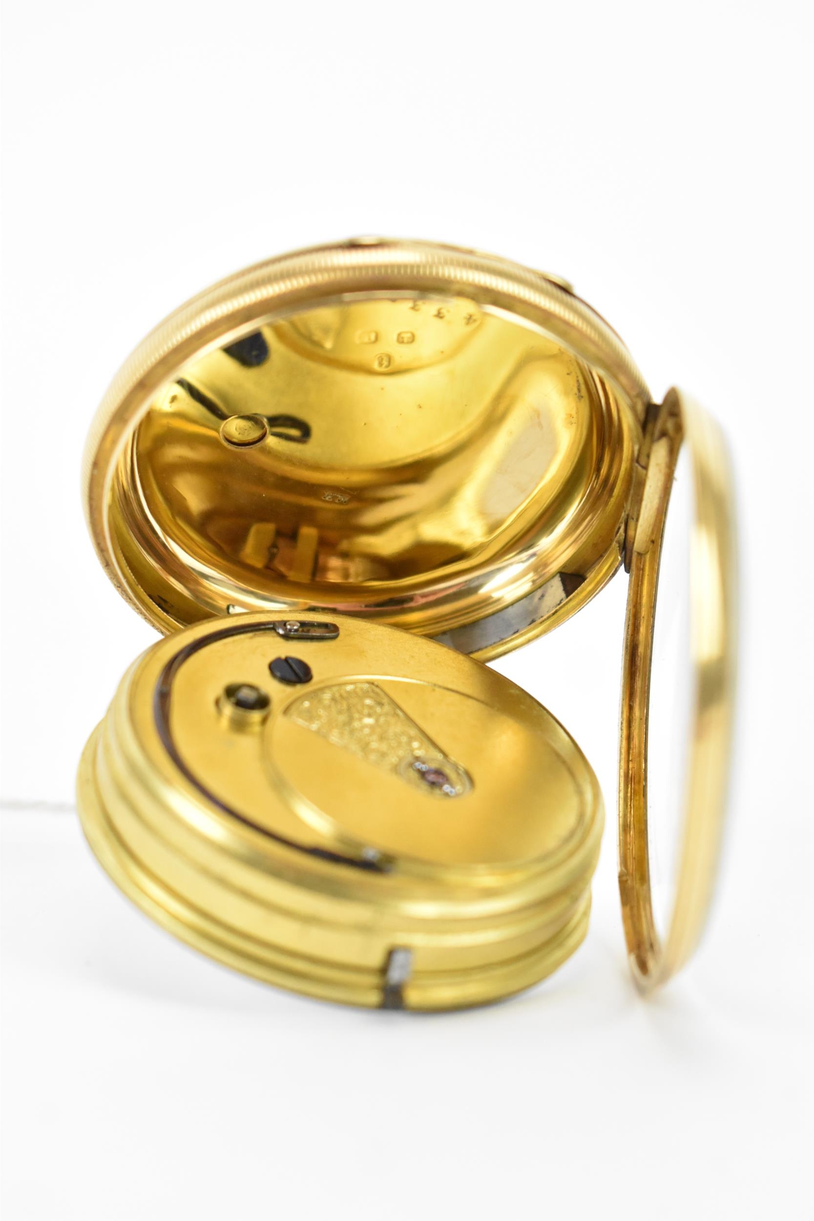 An early 20th century, 18ct gold, open faced pocket watch, the white enamel dial having Roman - Image 4 of 5