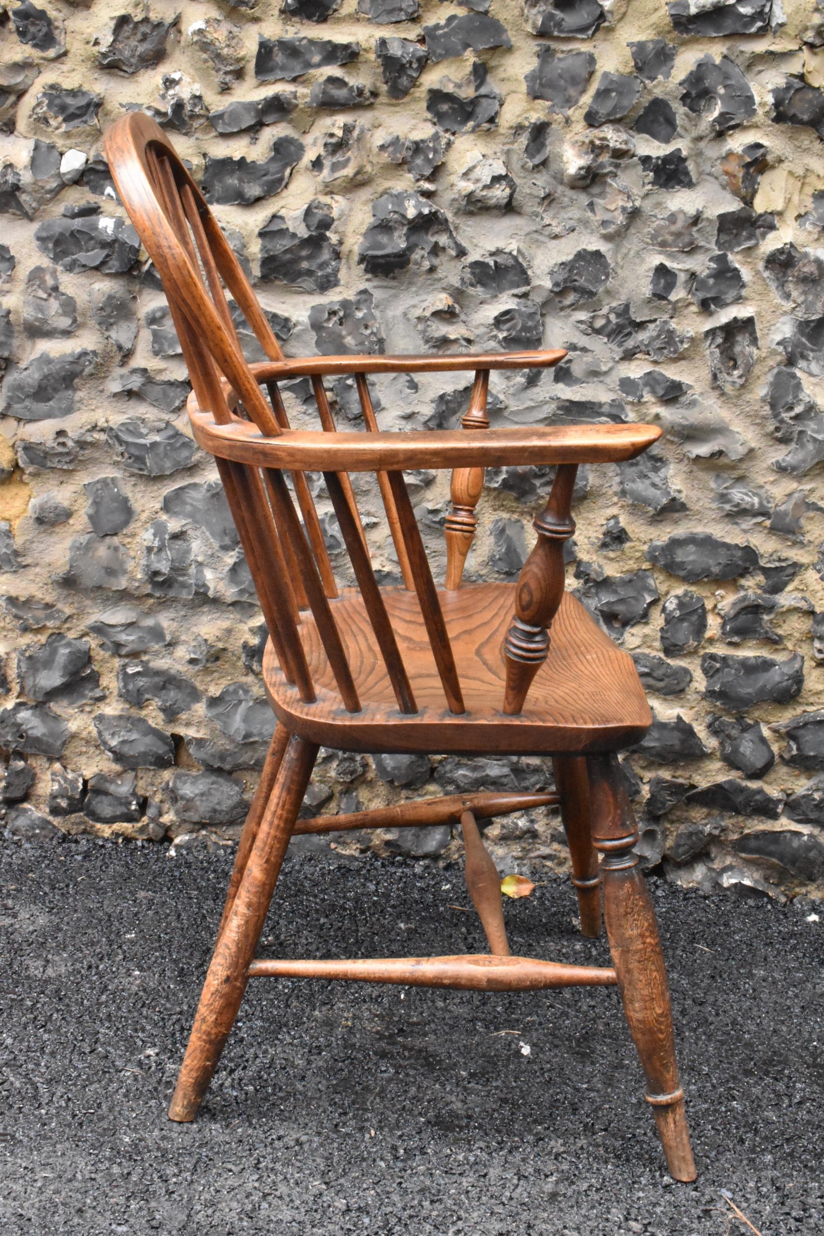 A pair of 19th century elm and ash Windsor carver dining chairs, having spindle hoop shaped backs, - Image 10 of 11