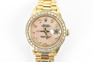 A Rolex Pearlmaster Datejust, automatic, ladies, 18ct gold wristwatch, having a mother of pearl