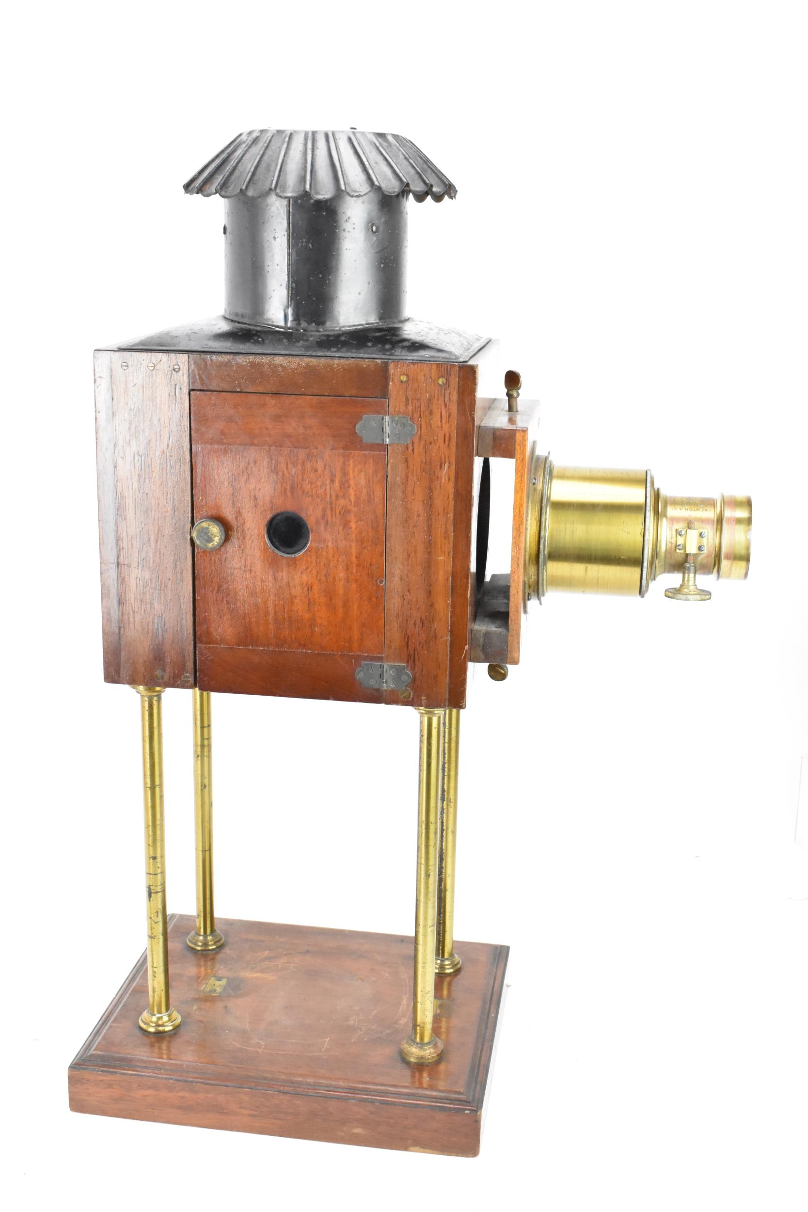 An early 20th century mahogany, brass and lacquered tin Magic Lantern by Newton & Co. 3 Fleet - Image 5 of 6