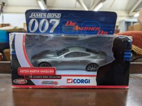 James Bond - VIP Premier Present 'Die Another Day' limited edition 716/2300 boxed Corgi Aston Martin